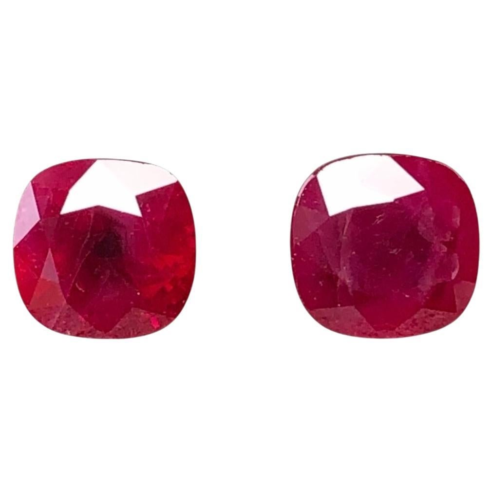 4.09 Ct Pair GIA certificate Natural Burma Ruby Pigeon Blood Color Gemstone For Sale