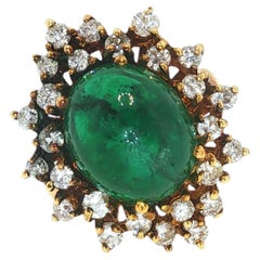 Vintage 18K Gold Emerald Cabochon & Diamond Cocktail Ring