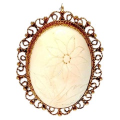 14K Coral Pendant