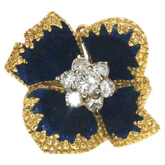 Vintage-Ring von Corletto aus Italien: 18-karätiges Gold, blaues Emaille und Diamanten in Blumenform