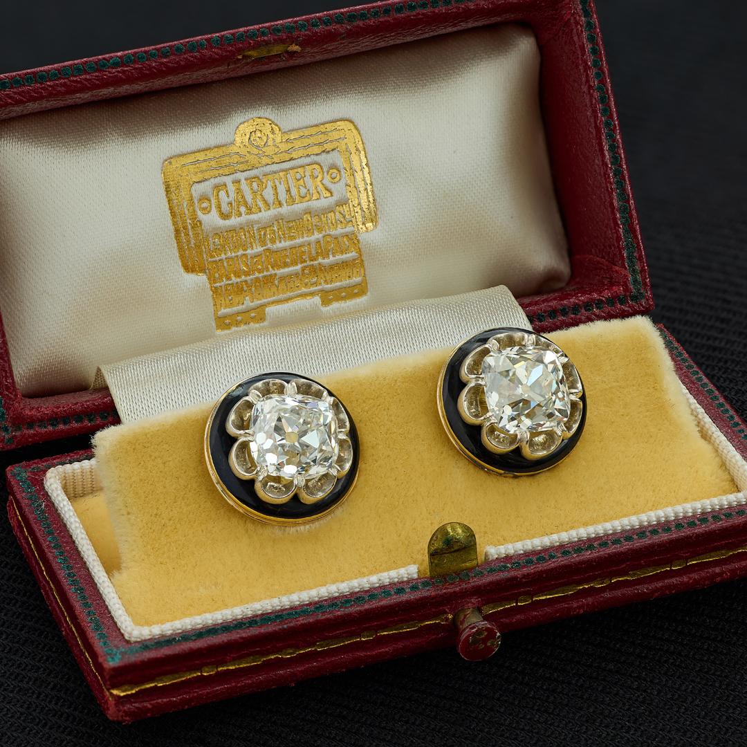 Boucles d'oreilles anciennes en émail et diamant Peruzzi de 5,80 carats en vente 1