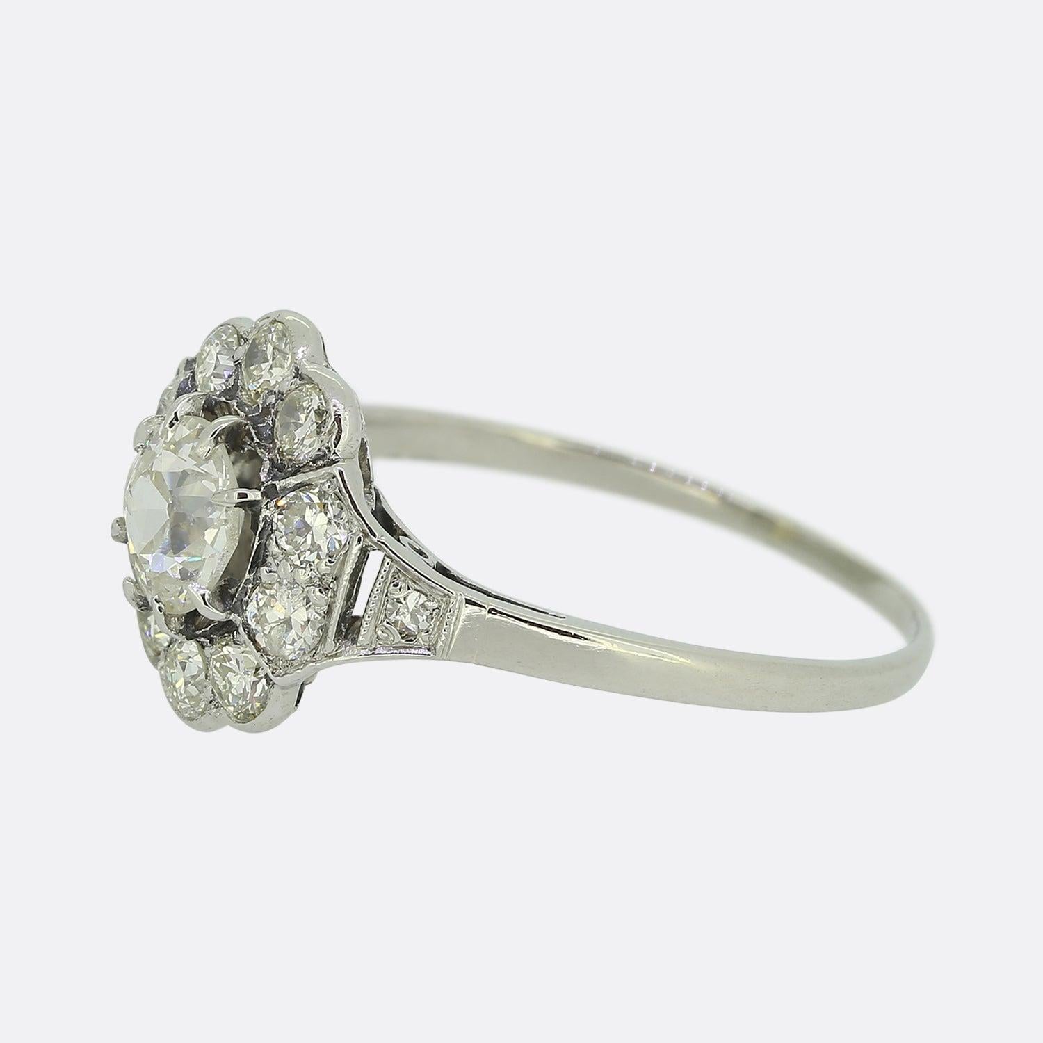 Bague grappe de diamants taille ancienne Art déco Bon état - En vente à London, GB