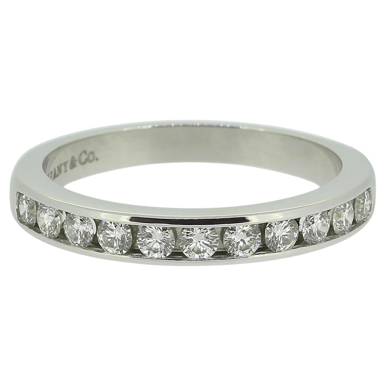 Tiffany & Co. Diamant-Halb-Ewigkeitsring im Angebot