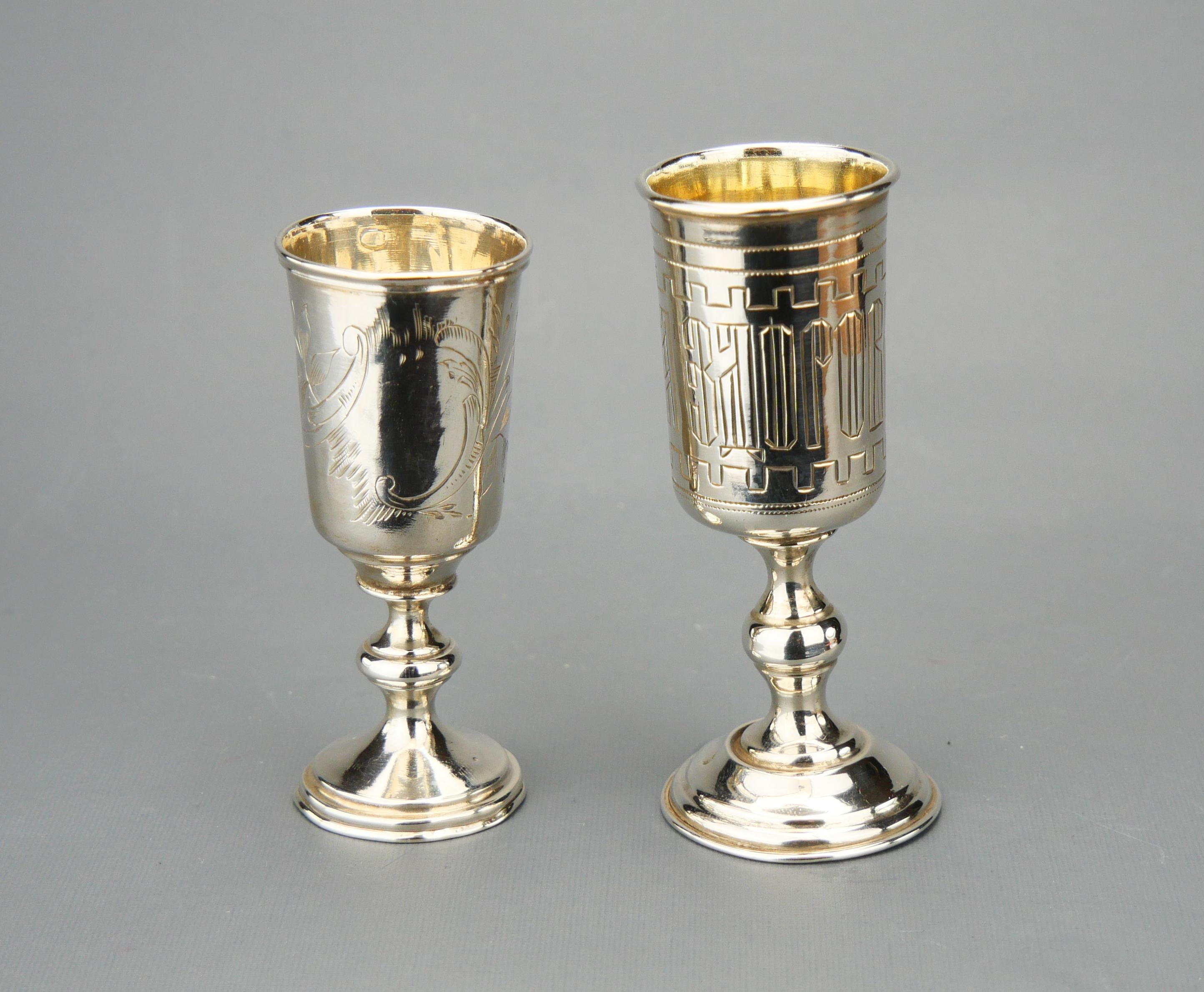 Due antichi bicchieri da vodka in argento Sterling 84, bicchieri Jiggers /65 grammi in vendita 3