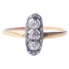 Antique Three Stone Ring natural 0.4ctw Diamonds solid 18KGold US5.75/ 2.95gr