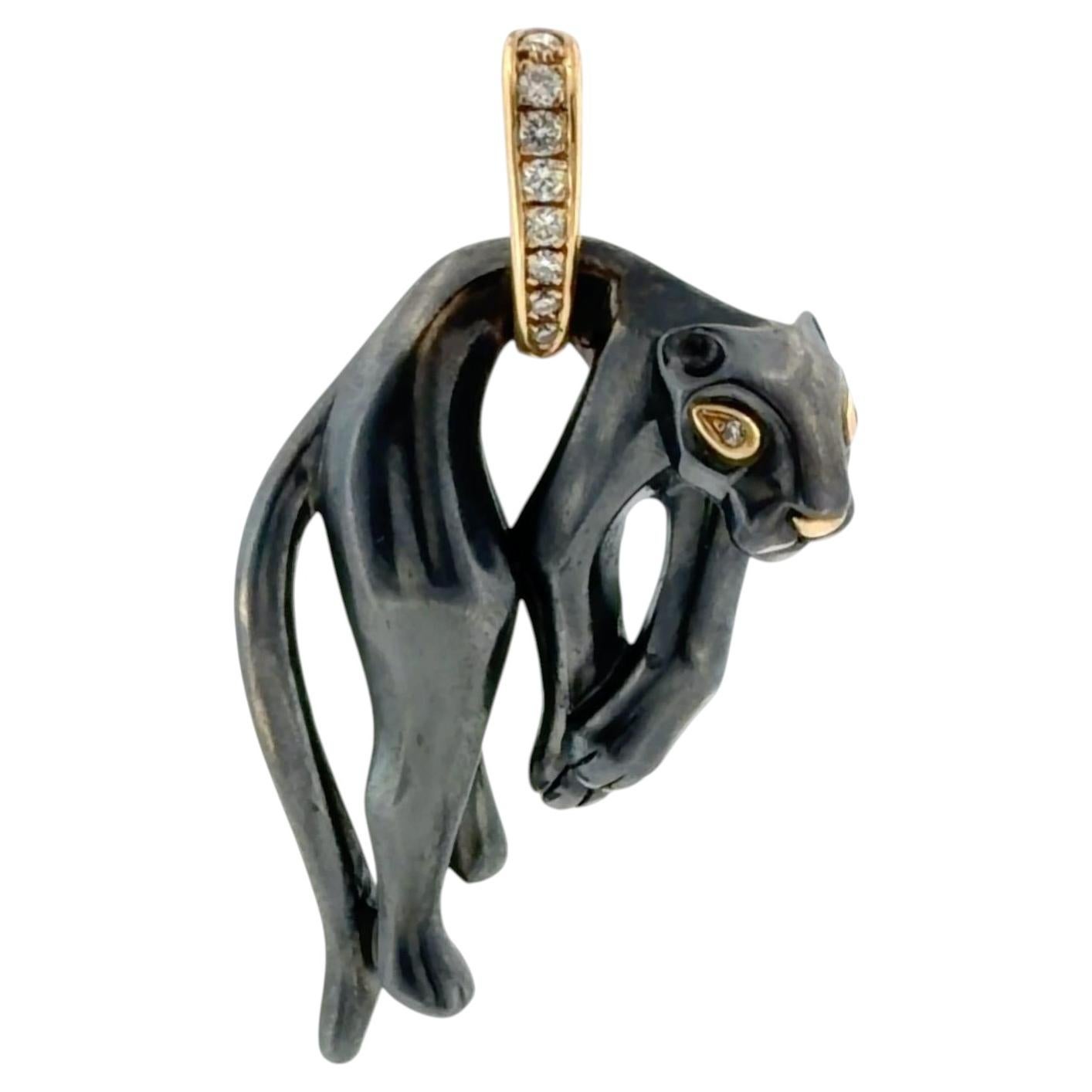 Vintage Cartier Panthere Diamond Silverium Black Silver 18K Yellow Gold Pendant For Sale