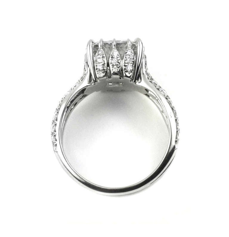 Diamond Flame Ring In New Condition In Brooklyn, NY