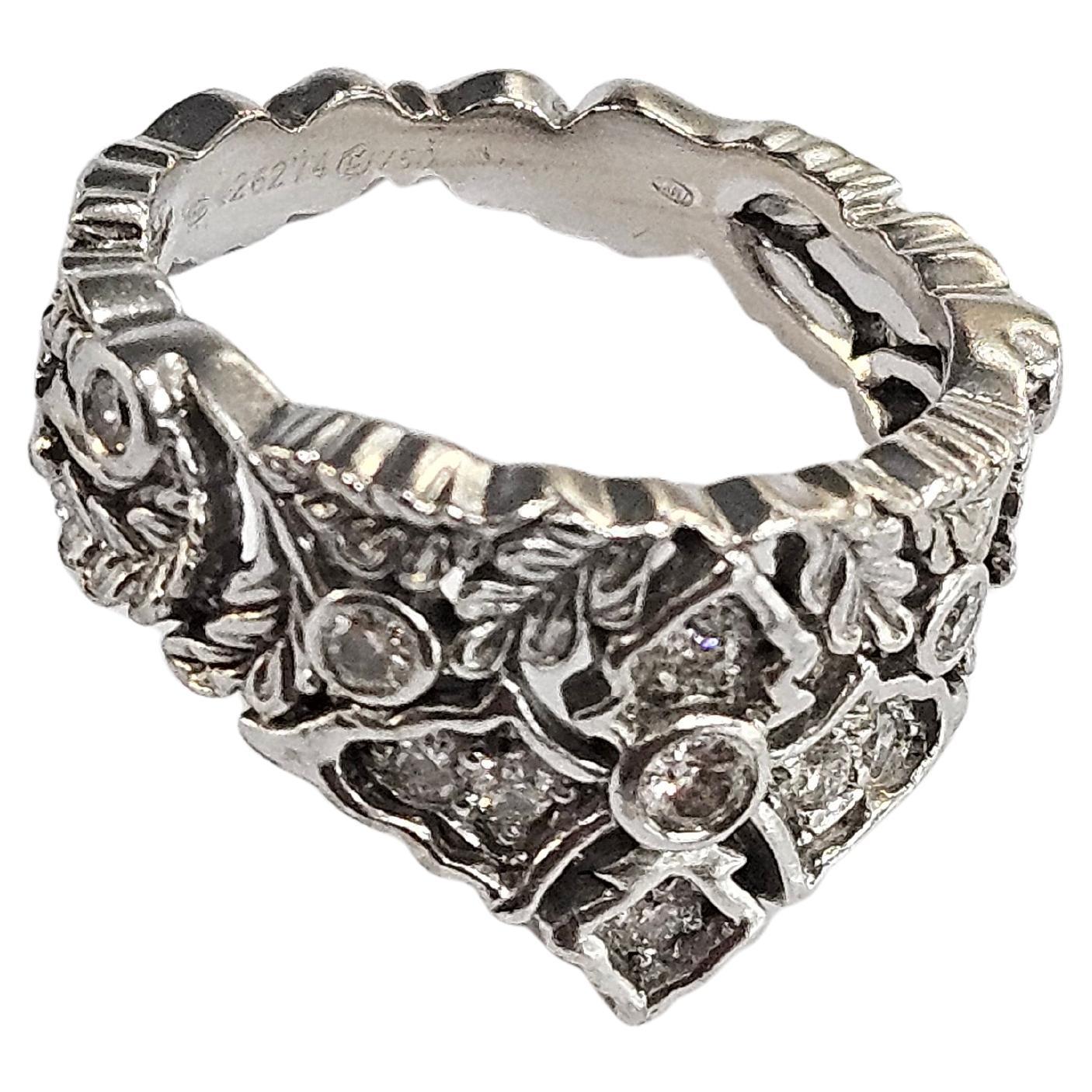 Brilliant Cut Carrera y Carrera Ring  Contemporary 20th Century 0.30 Ctw  Diamonds 18k Gold For Sale