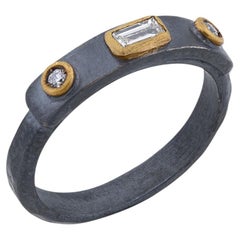 Bague en diamant « Stockholm New » de Lika Behar, en argent oxydé et or jaune 24 carats