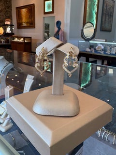 Pendientes de Paula Crevoshay en oro amarillo de 18 quilates con diamantes y amatistas - Solo la parte superior