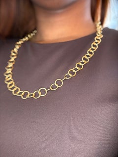18K Yellow Gold Round Link Chain Necklace by Erica Courtney – 22-Inch
