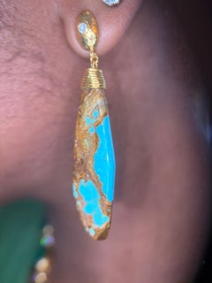 Boucles d'oreilles Gurhan uniques en leur genre, en or 24 carats/22 carats, en forme de « 8 » avec pendentifs en turquoise
