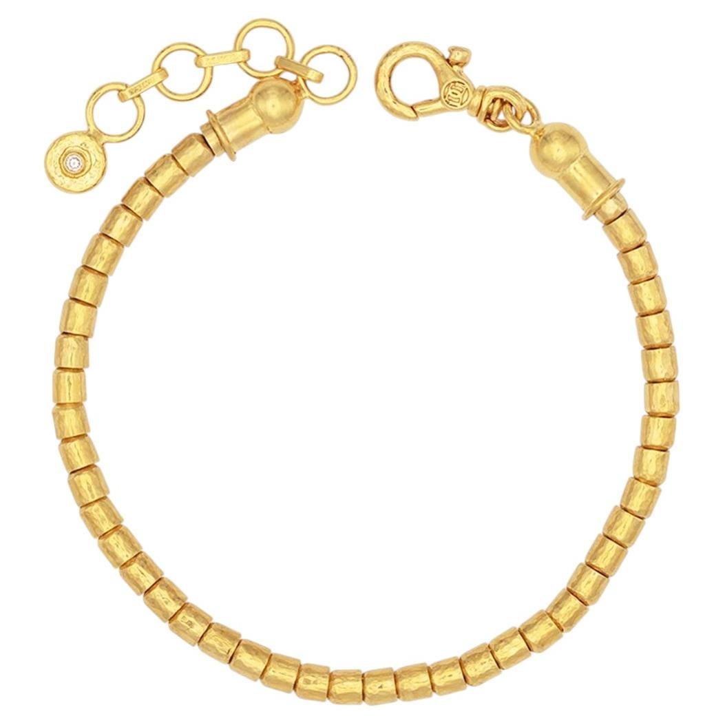 What is hammered gold?