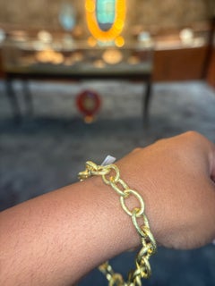 18K Yellow Gold Small Hammered Link Bracelet – Luxury Designer Jewelry