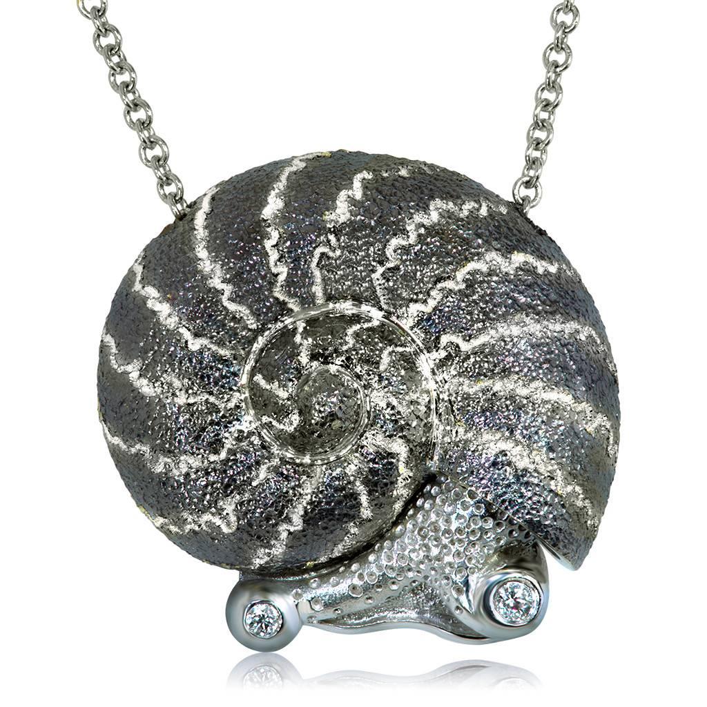 Alex Soldier Little Snail pendant in dark rhodium plated 925 silver with diamonds (0.015 carats) featuring Alex Soldier signature proprietary metalwork. Top diameter: 19 mm. Handmade in New York City. The legendary designer Alex Soldier uses snails