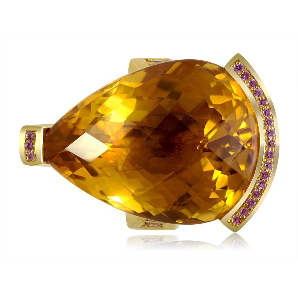 Alex Soldier Gold Swan Citrine and Pink Sapphire ring made in 18 karat yellow gold with pink sapphires (0.25 ct) and honey citrine (40 ct). Handmade in NYC. Limited Edition. The gracefulness and poise of the swan has inspired Alex Soldier to create