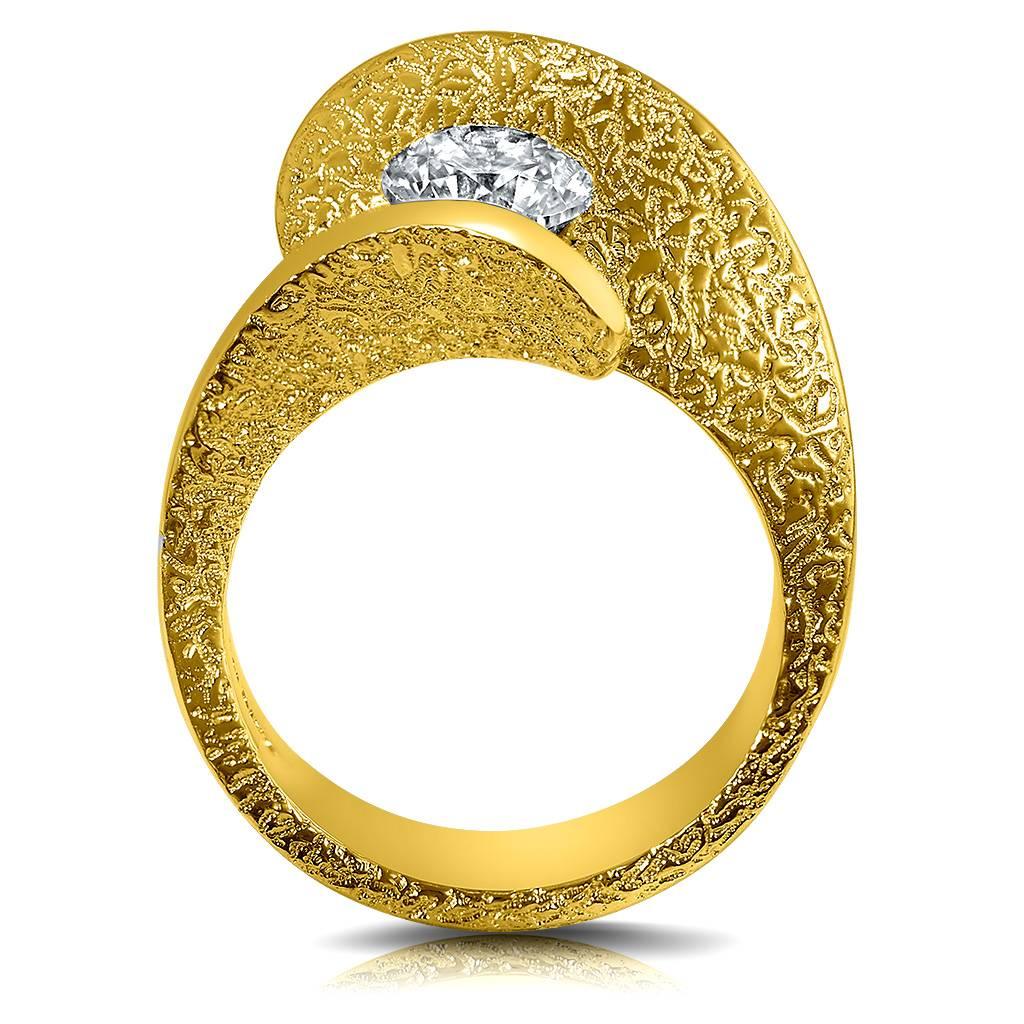 Alex Soldier Dance of Life Diamond Yellow Gold Ring One of a Kind In New Condition In New York, NY