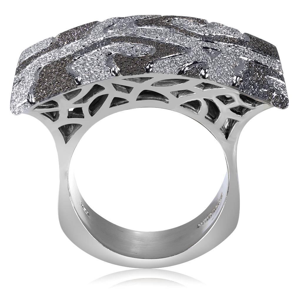 Alex Soldier Sterling Silver Platinum Textured Volna Ring One of a kind In New Condition In New York, NY