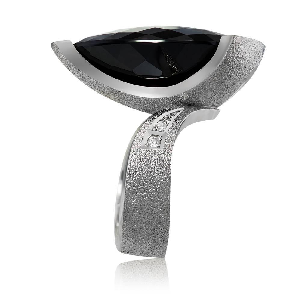 Alex Soldier 38 ct Black Onyx Diamond White Gold Textured Swan Ring In New Condition In New York, NY