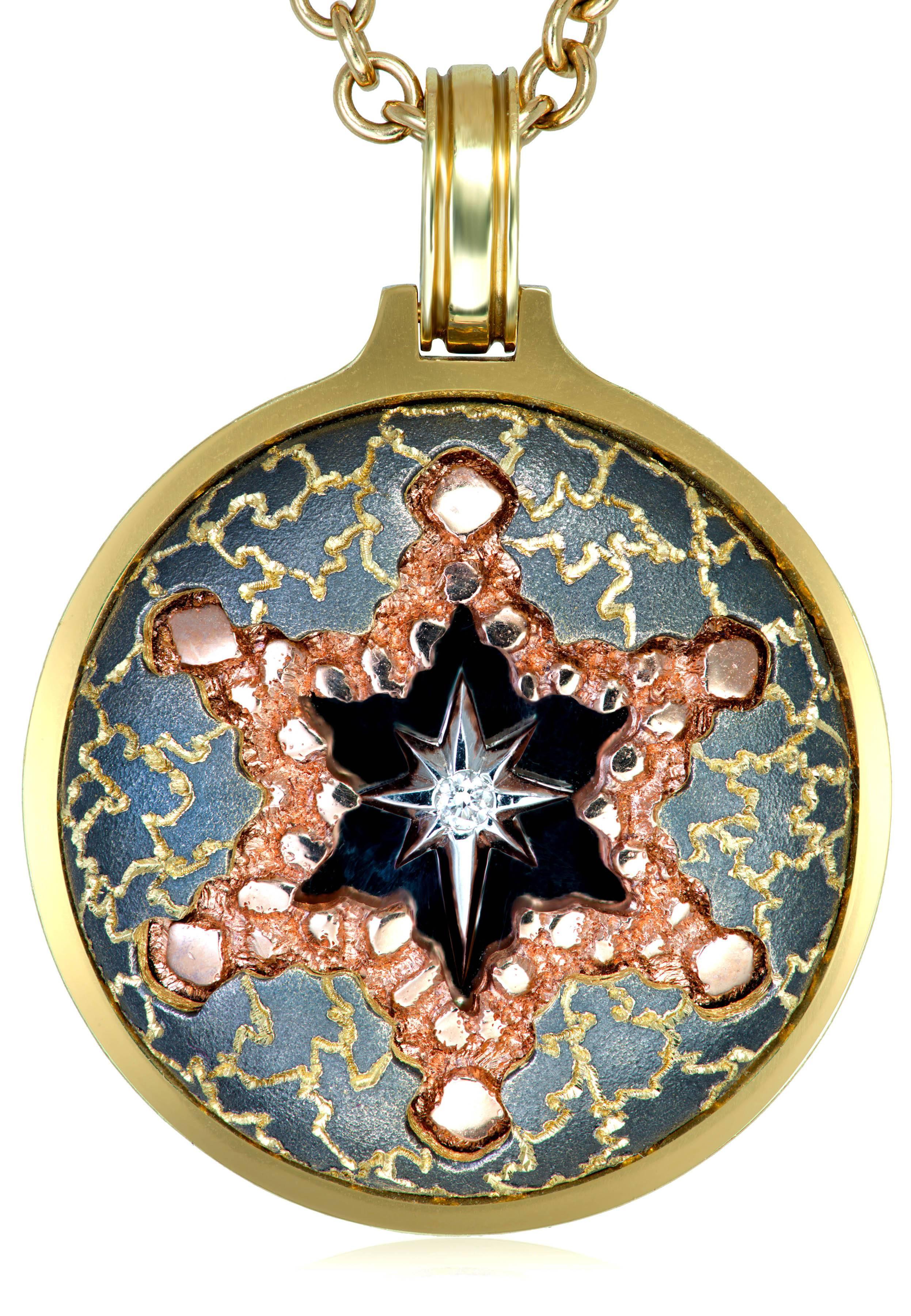 Alex Soldier Diamond Gold Star pendant in 18 karat white, yellow and rose gold features a special mirror effect to enhance multi-dimensional appeal. The composition is further enhanced with final touches of fine texturing, hand-applied in several