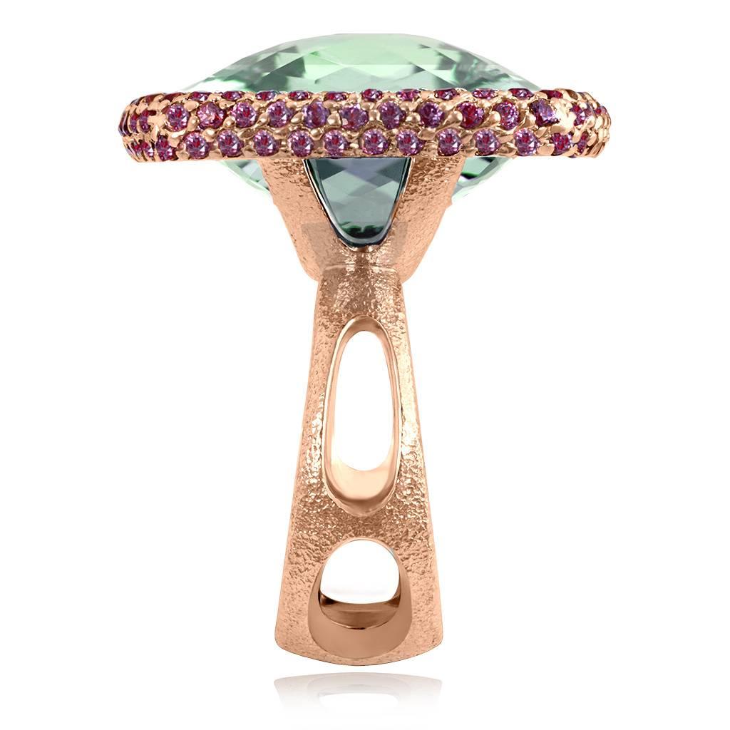 Green Amethyst Garnet Rose Gold Textured Cocktail Ring One of a Kind In New Condition In New York, NY