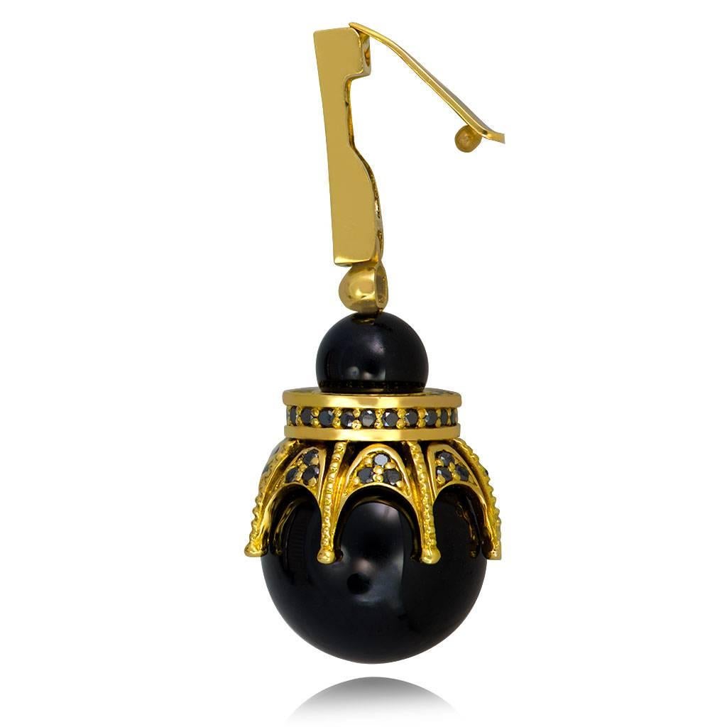 Alex Soldier Diamond Onyx Gold Crown Pendant Necklace on Chain One of a Kind In New Condition In New York, NY
