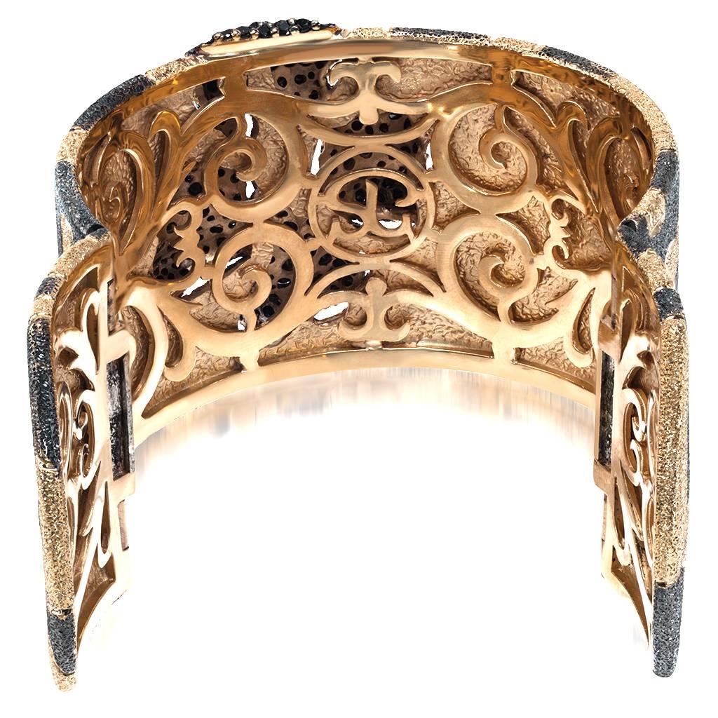 Spinel Sterling Silver Platinum Gold Textured Hinged Cuff Bracelet One of a Kind In New Condition In New York, NY