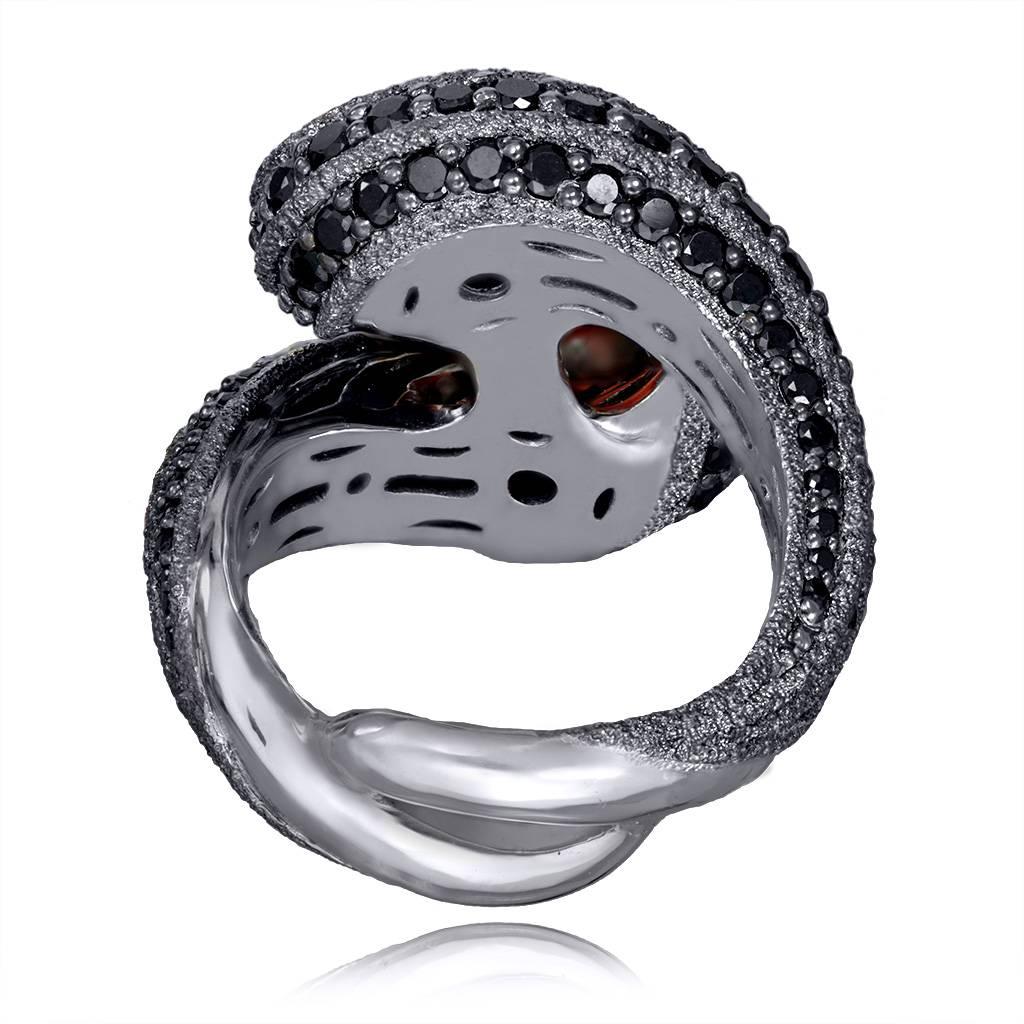 Women's or Men's Garnet Spinel Gold Textured Ring