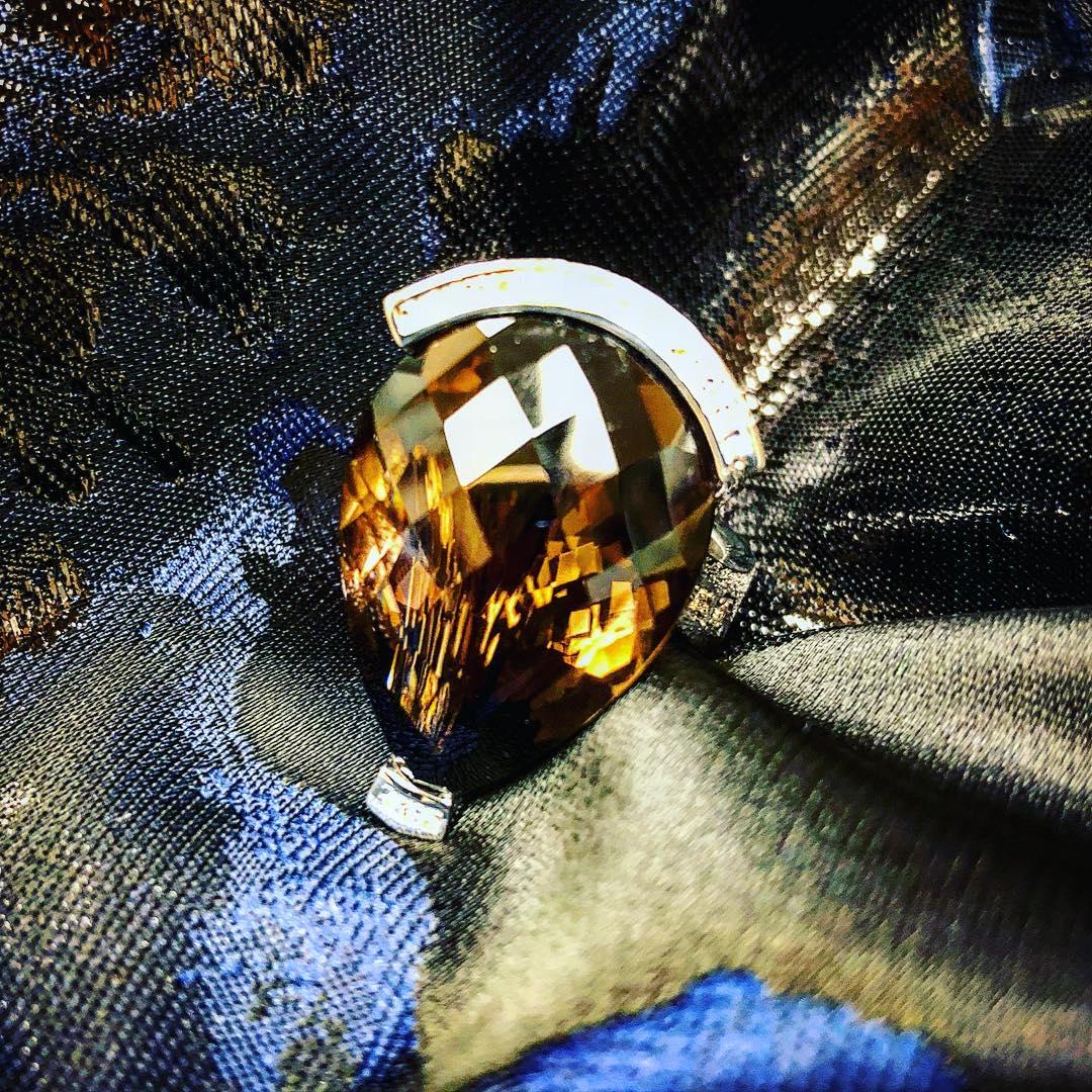 Alex Soldier Diamond Smoky Quartz White Gold Textured Swan Ring 4