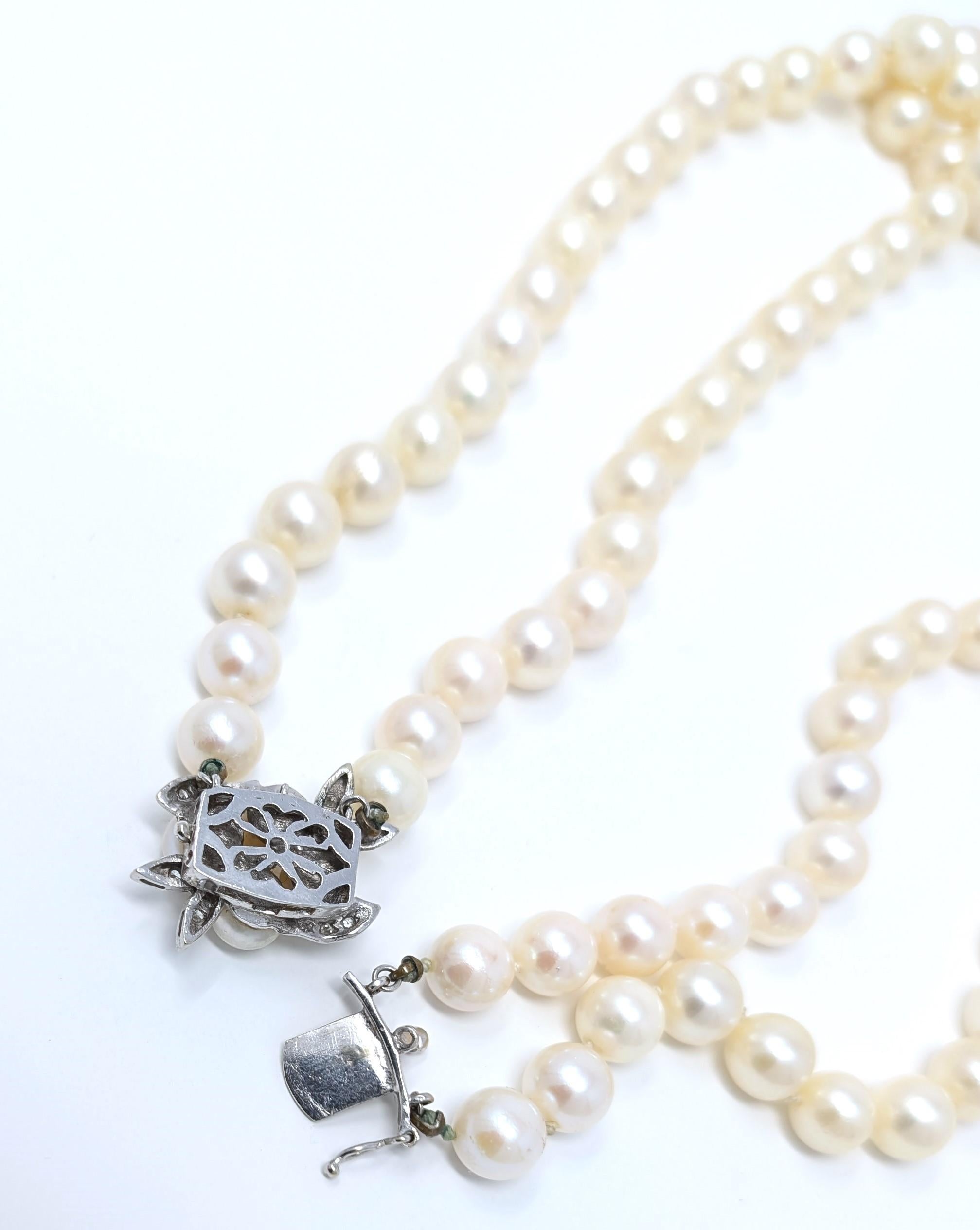 Vintage 14k Collana a doppio filo di perle Akoya con diamanti in oro bianco massiccio in vendita 3