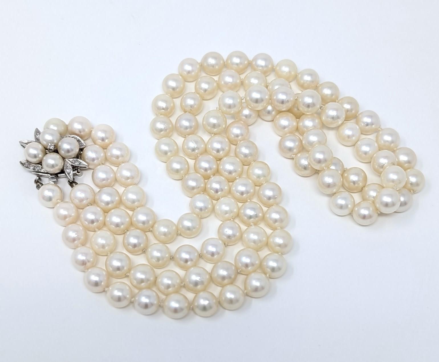 Vintage 14k Collana a doppio filo di perle Akoya con diamanti in oro bianco massiccio In condizioni buone in vendita a Greer, SC
