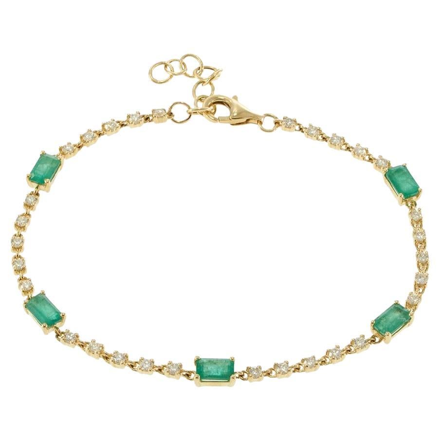 Bracelet en or jaune 14KT avec lignes alternées d'émeraudes et de diamants en vente