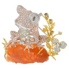 Broche grenouille en or tricolore 18KT avec opale et diamants