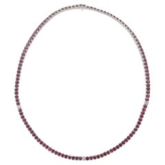 Collier de tennis en or blanc 18KT avec rubis et diamants