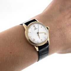 Vintage Circa 1943 Omega 14KT Yellow Gold Dress Watch – Manual Wind