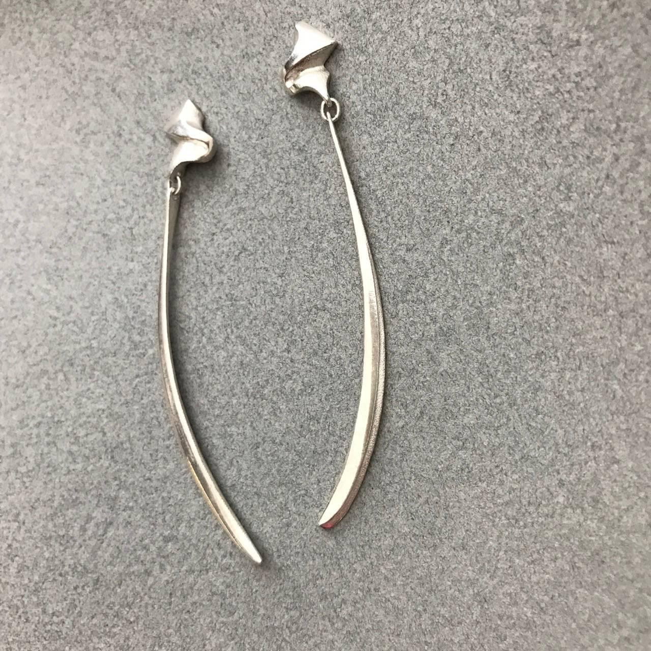 Lapponia Sterling Silver Pair of Earrings by Zolton Popovits In Excellent Condition For Sale In San Francisco, CA