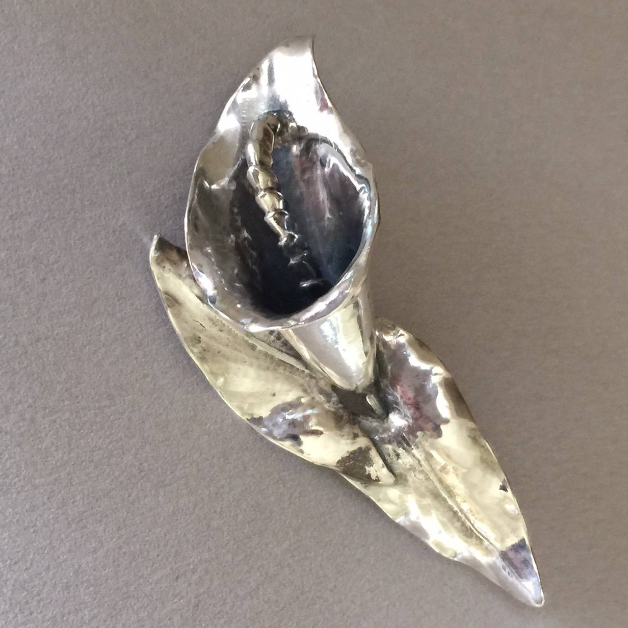 Peer Smed Sterling Silver Calla Lily Brooch In Excellent Condition For Sale In San Francisco, CA