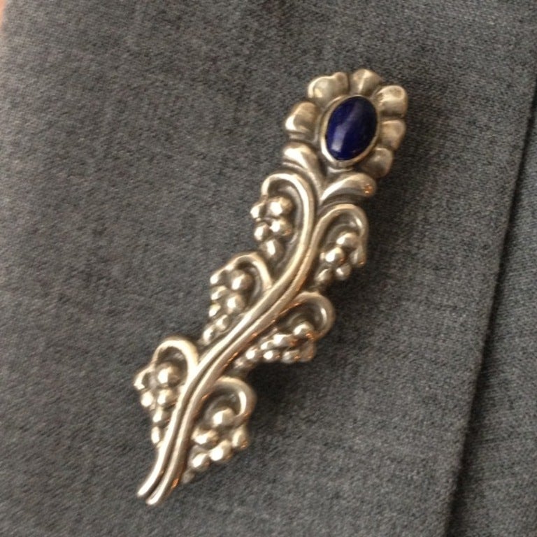 Georg Jensen Rare Lapis Lazuli 830 Silver Bar Brooch No. 104 In Excellent Condition For Sale In San Francisco, CA