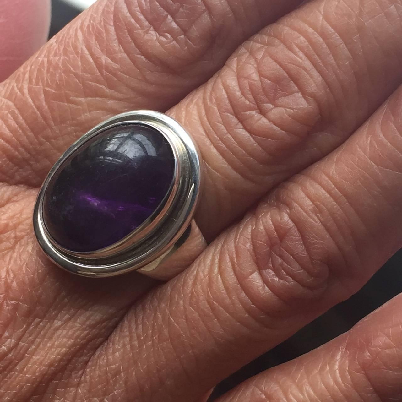 Georg Jensen Sterling Silver Amethyst Cabochon Ring No. 46A by Harald Nielsen In Excellent Condition In San Francisco, CA