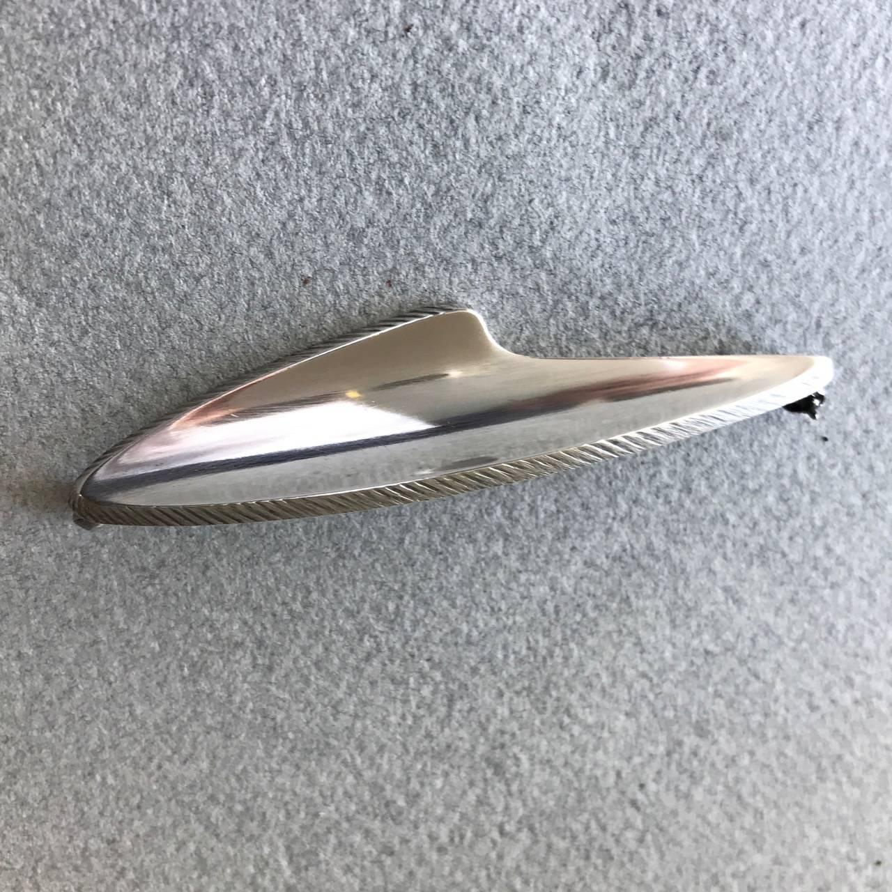 Bent Knudsen Sterling Silver Brooch

Futuristic sterling silver brooch by Danish designer Bent Knudsen.

Complimentary gift box and FREE shipping included.

About the designer:
Bent Knudsen was born in 1924 in Kolding, Denmark. At the young age of
