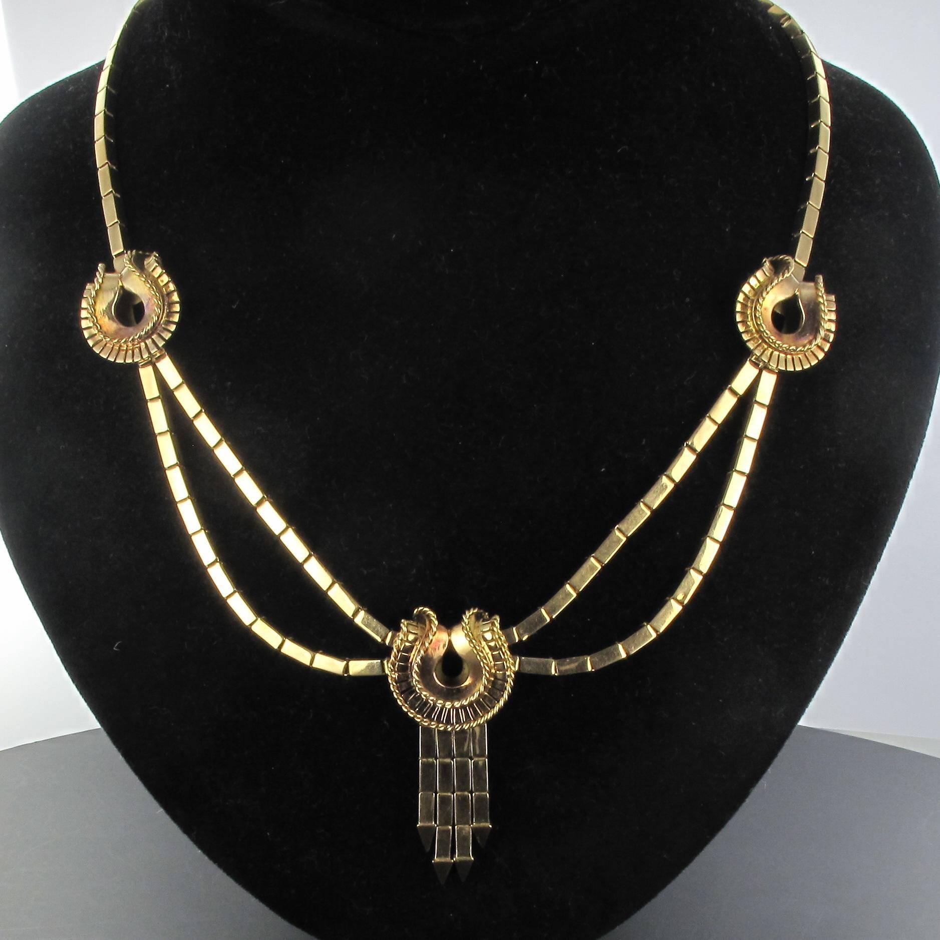 chunky gold necklace