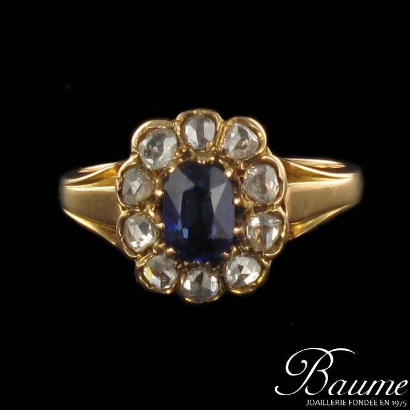Lovely Antique Sapphire and Diamond Ring  In Excellent Condition In Poitiers, FR
