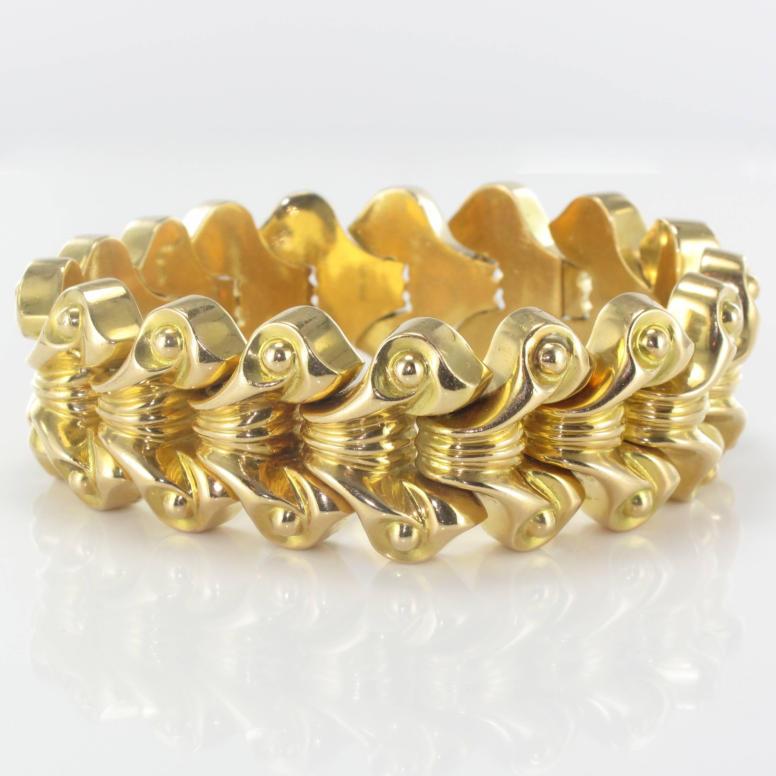 French 1940s Gold Tank Bracelet For Sale 6