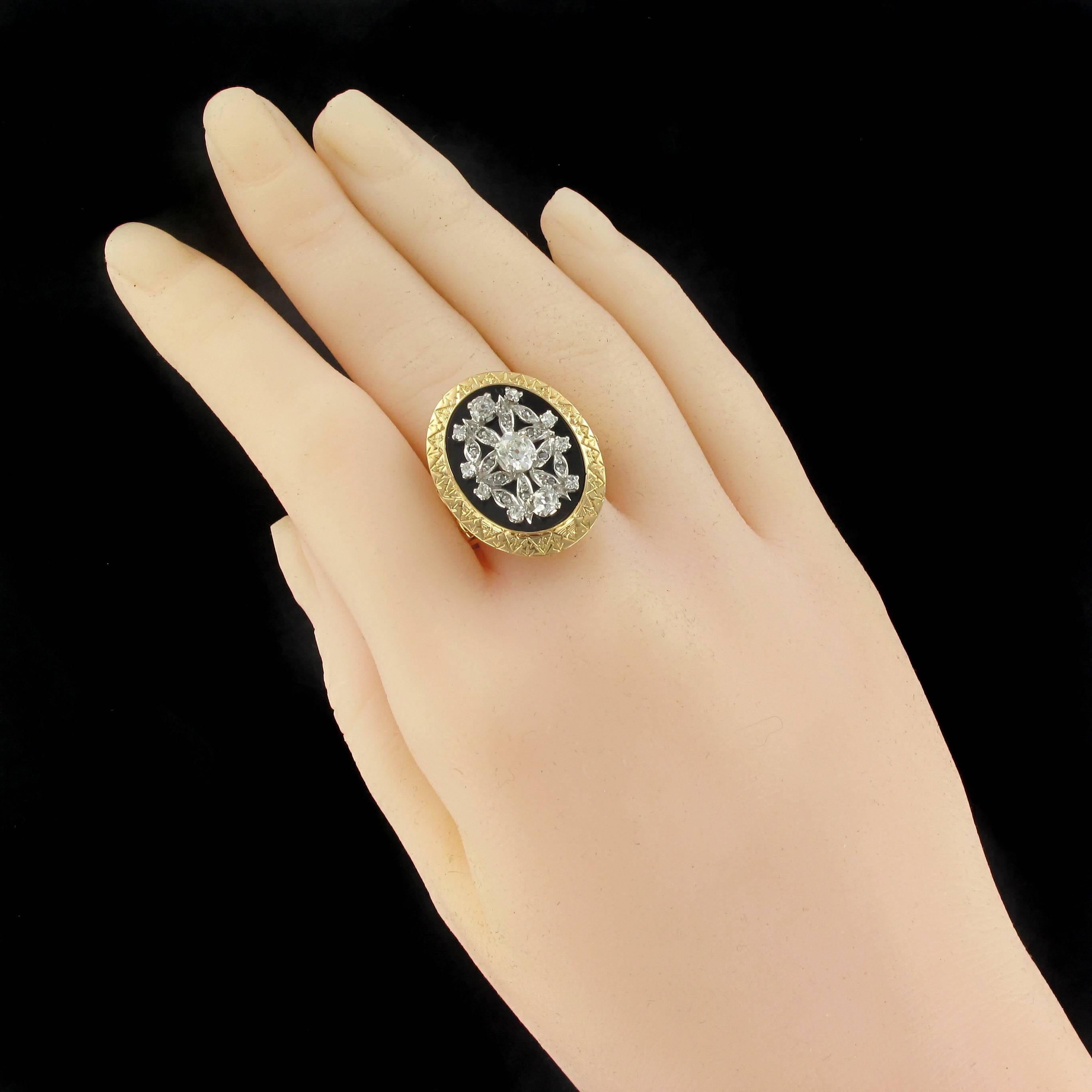 1900s French Onyx Diamond Gold Platinum Ring In New Condition In Poitiers, FR