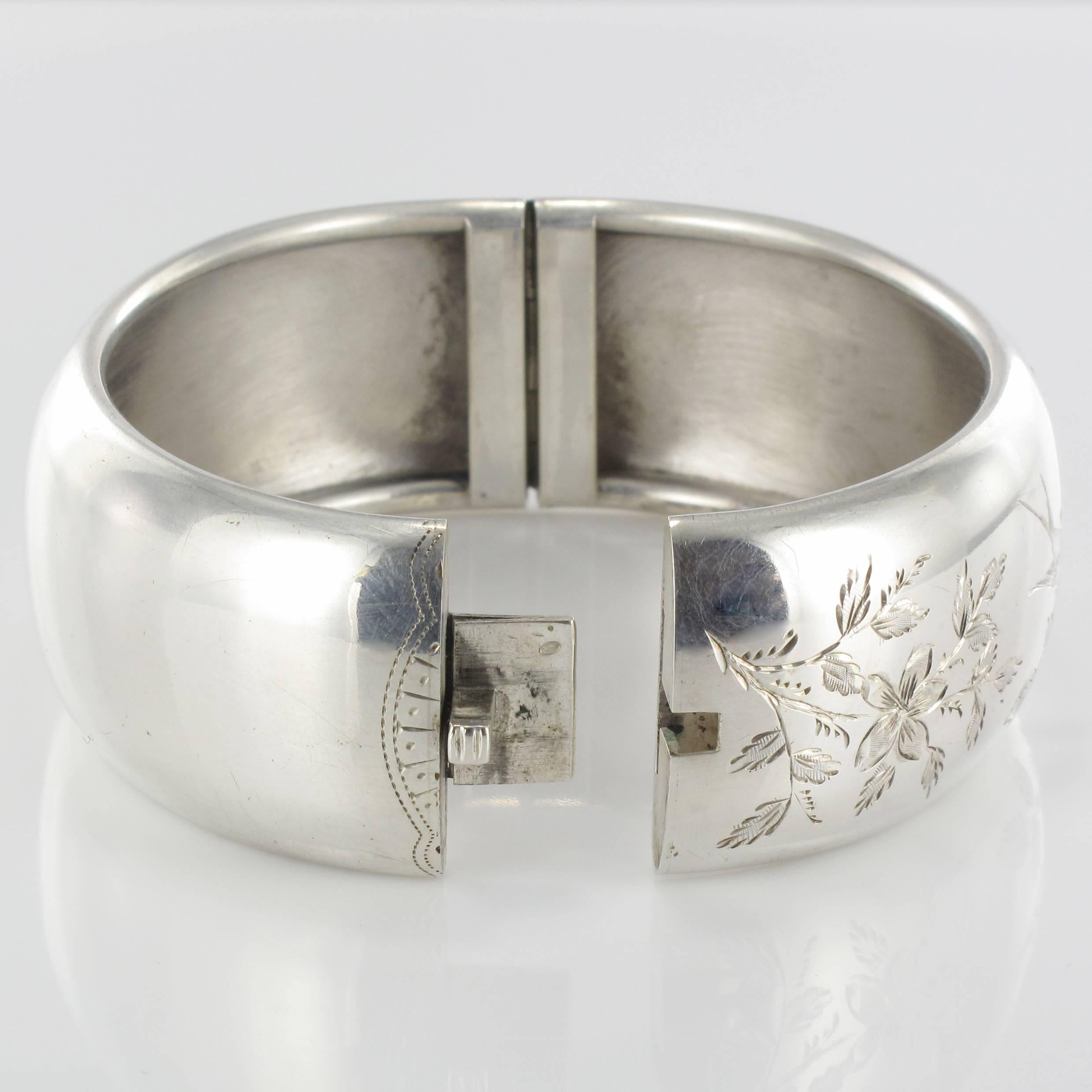 bracelet en argent antique gravé des années 1920 1