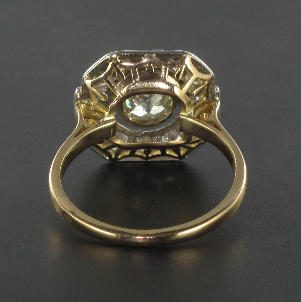 1930s French Art deco Platinium and Rose Gold Diamond Ring In Excellent Condition In Poitiers, FR