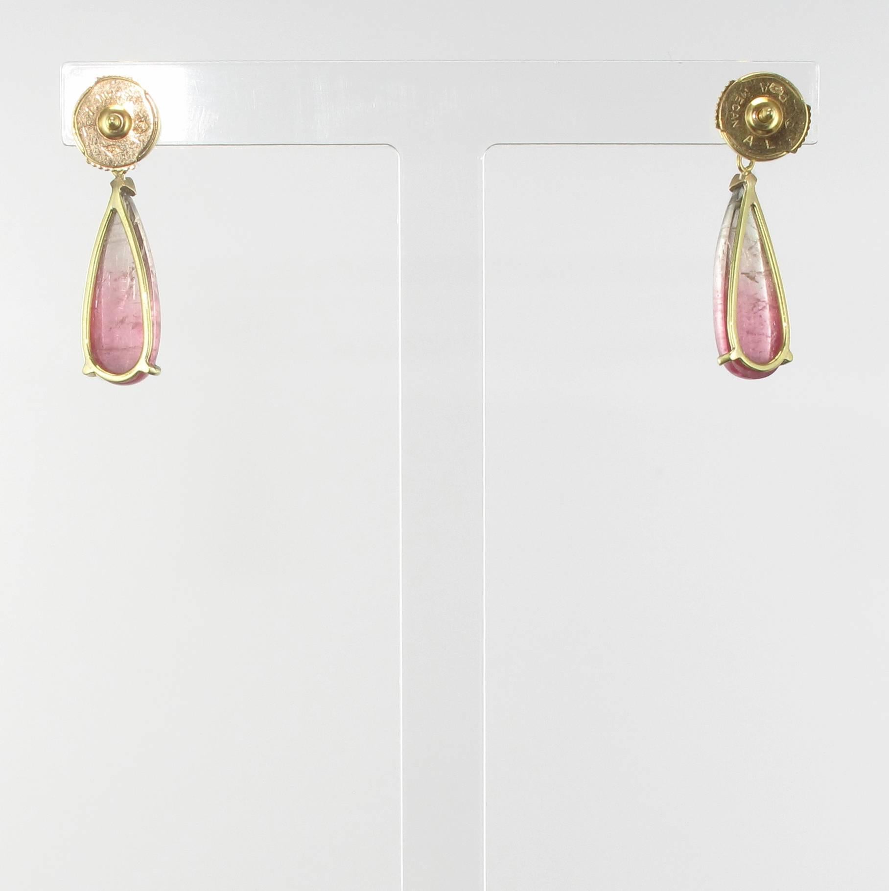 Tourmaline Emerald and Yellow Gold Teardrop Earrings In New Condition In Poitiers, FR