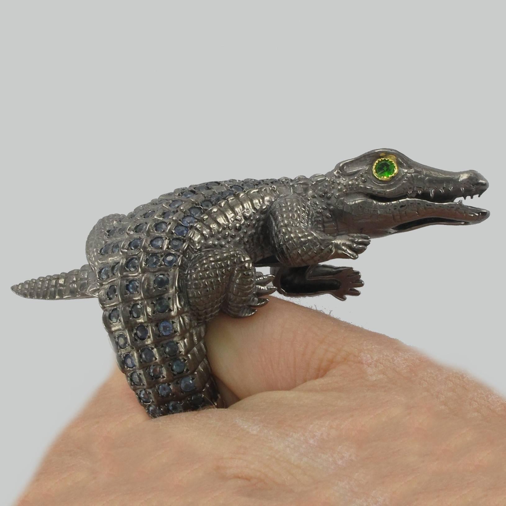 New Sapphire Blackened Silver Crocodile Ring  In New Condition In Poitiers, FR