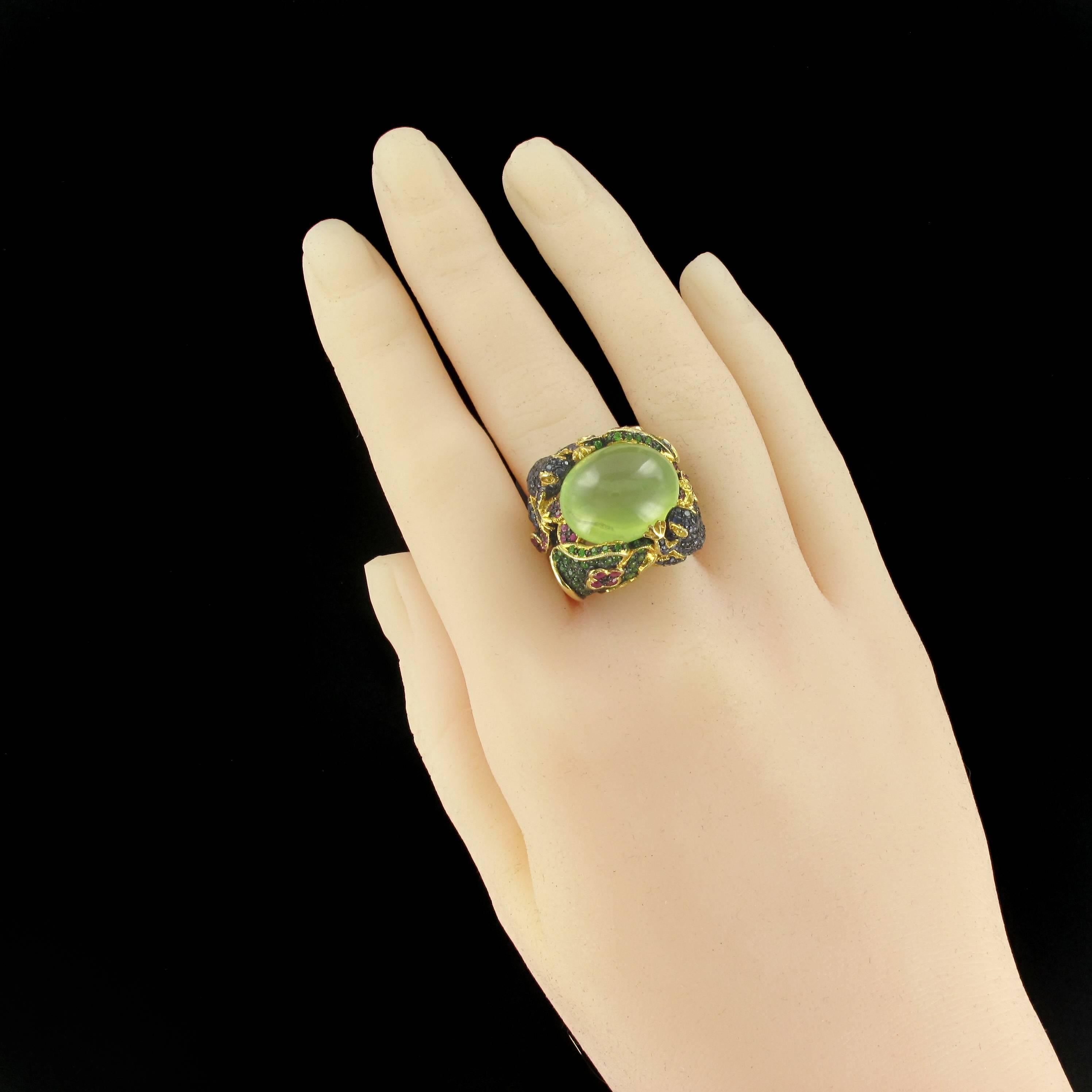 Modern Water Lily and Frog Ring