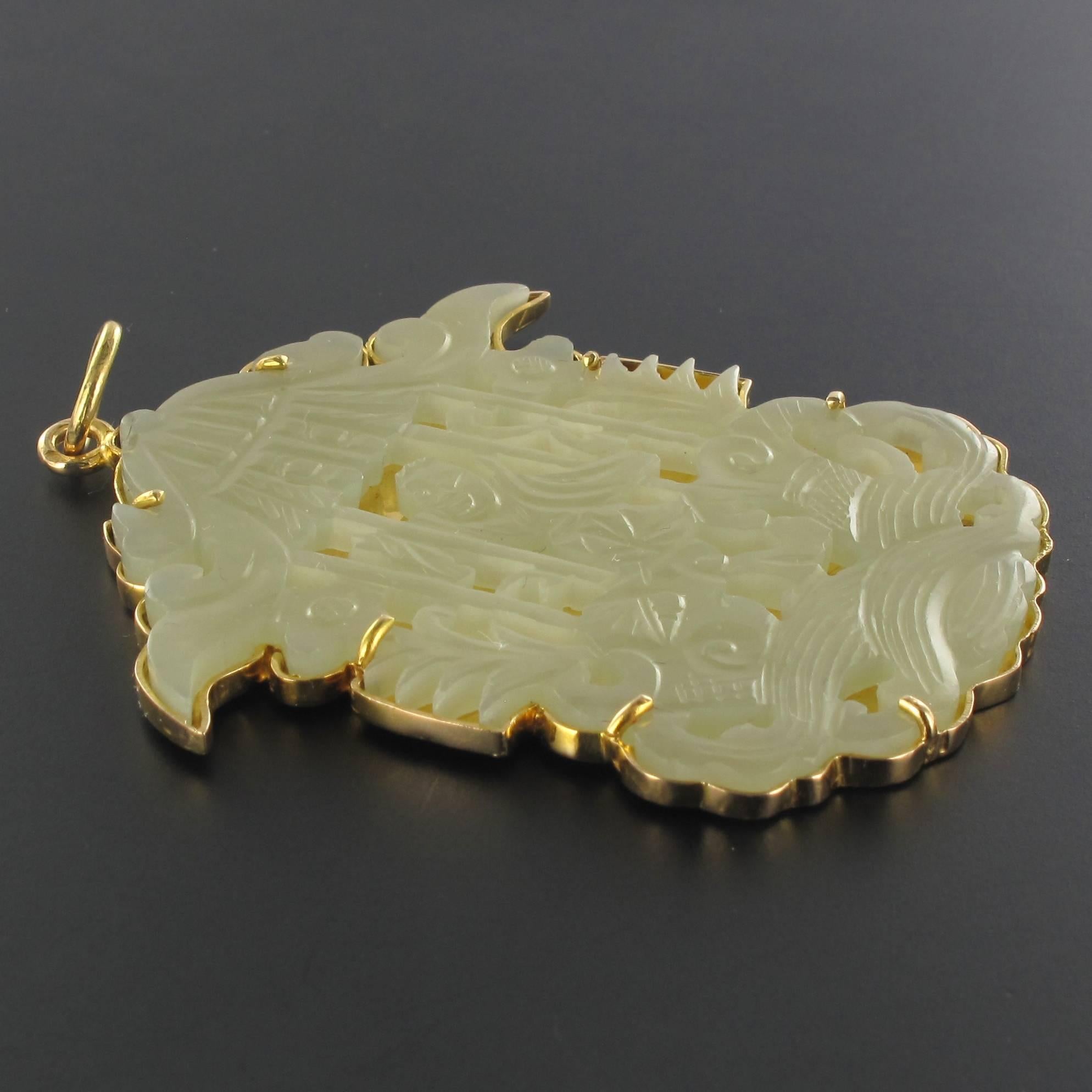 Women's Spectacular 1920s Gold and Jade Pendant 